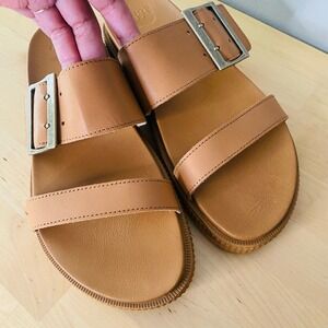 🌼🌼Sorel "Roaming" camel brown buckle slide (Size: 8)